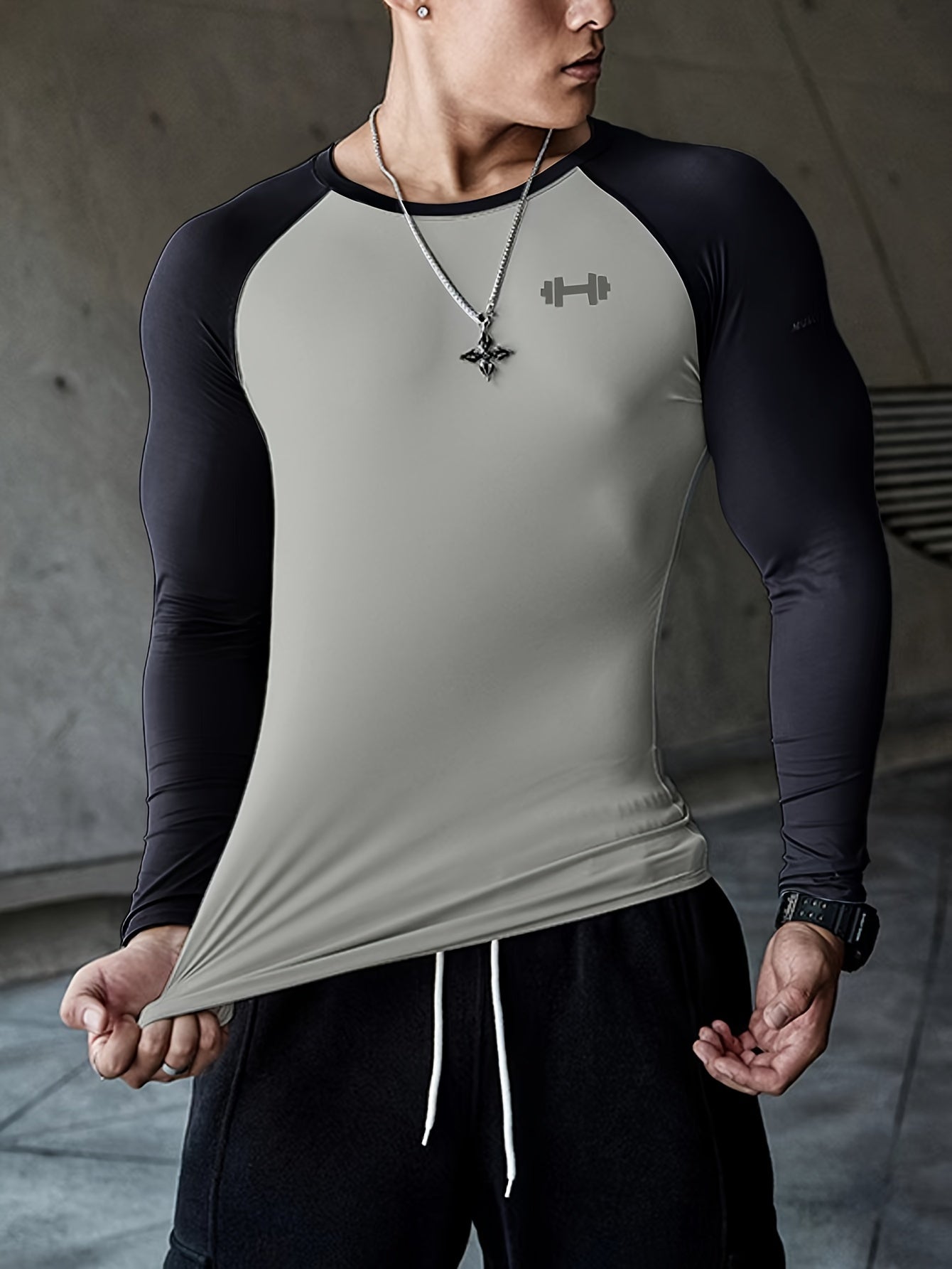 T-shirt athlétique de couleurs pour homme, coupe ajustée, respirant et compressif, haut confortable pour le sport d'été