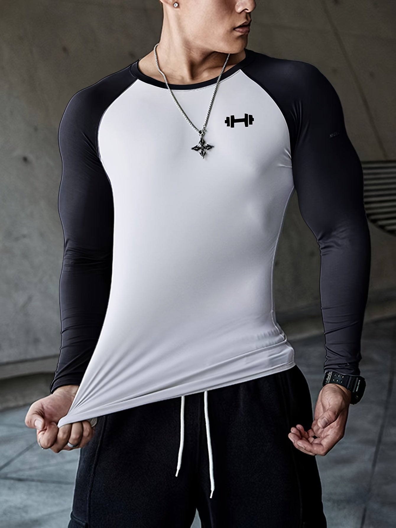 T-shirt athlétique de couleurs pour homme, coupe ajustée, respirant et compressif, haut confortable pour le sport d'été